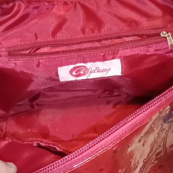 GaBaangs Red With Long Strap and Short Straps Big Plenty Of Room Pocket Purse - Picture 9 of 12